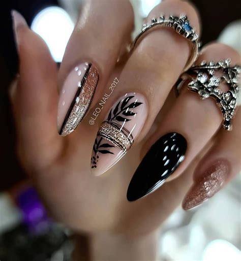 elegant black nail art designs.